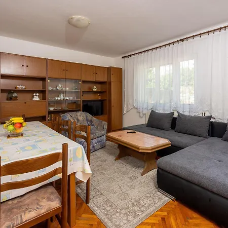 Komfortables Nur 400 Meter Zum Mit Meerblick, Grillbereich, Klima Apartment