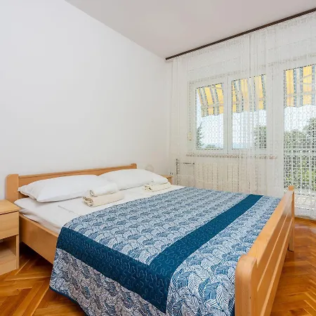 Apartamento Komfortables Nur 400 Meter Zum Mit Meerblick, Grillbereich, Klima