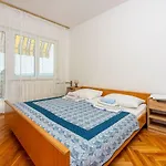 Komfortables Nur 400 Meter Zum Mit Meerblick, Grillbereich, Klima * Crikvenica