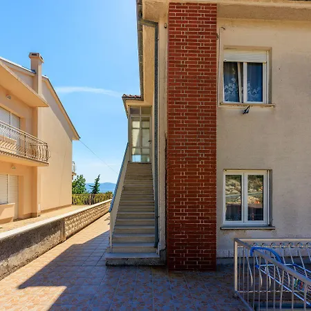 Komfortables Nur 400 Meter Zum Mit Meerblick, Grillbereich, Klima