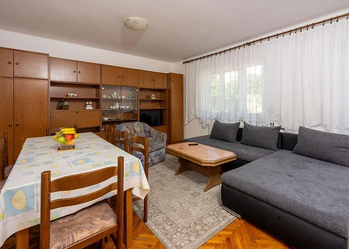 Komfortables Nur 400 Meter Zum Mit Meerblick, Grillbereich, Klima Apartmán