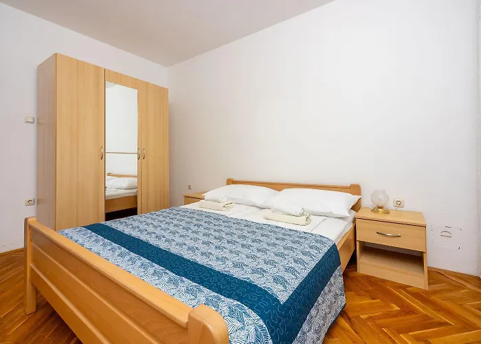 Komfortables Nur 400 Meter Zum Mit Meerblick, Grillbereich, Klima * Crikvenica