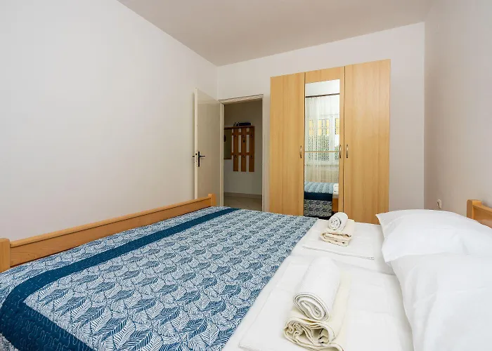 Komfortables Nur 400 Meter Zum Mit Meerblick, Grillbereich, Klima