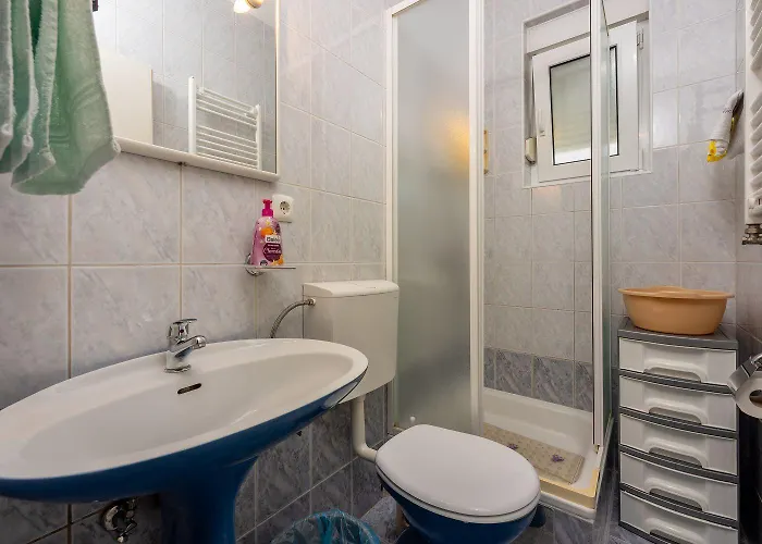 Komfortables Nur 400 Meter Zum Mit Meerblick, Grillbereich, Klima Appartement